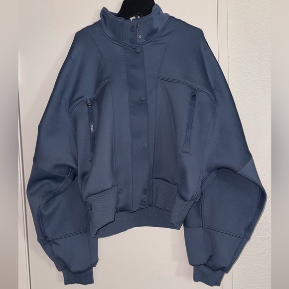 FP MOVEMENT FREE PEOPLE OFF TO THE RACES SKYLINE BLUE BOMBER JACKET LARGE NWOT - Picture 5 of 14